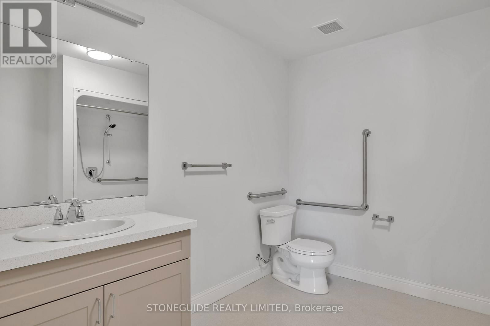 203 - 555 BONACCORD STREET Image 27