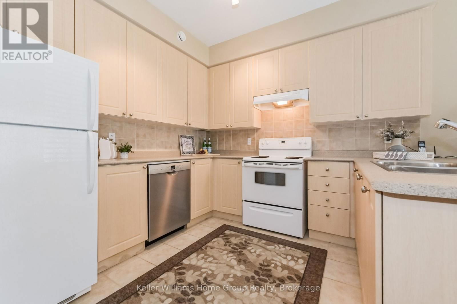 120 - 760 WOODHILL DRIVE Image 10