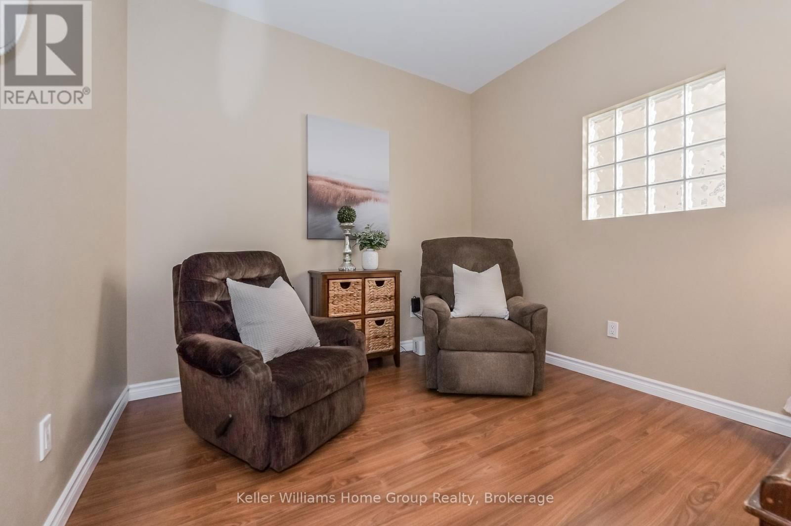 120 - 760 WOODHILL DRIVE Image 16