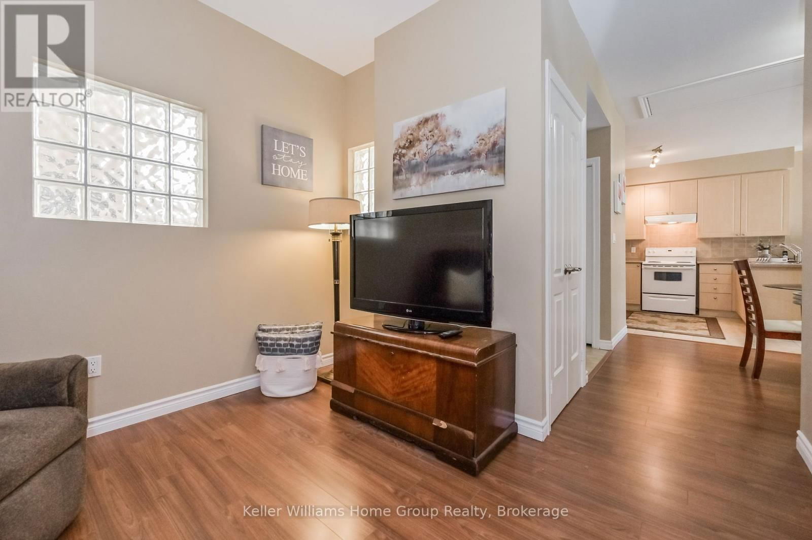 120 - 760 WOODHILL DRIVE Image 17