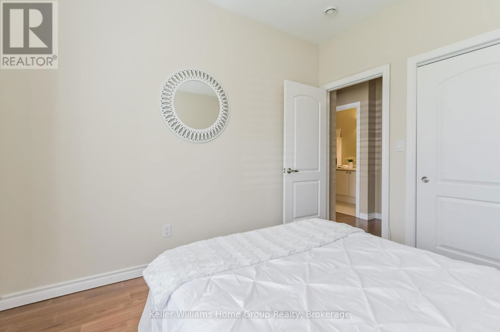 120 - 760 WOODHILL DRIVE Image 21