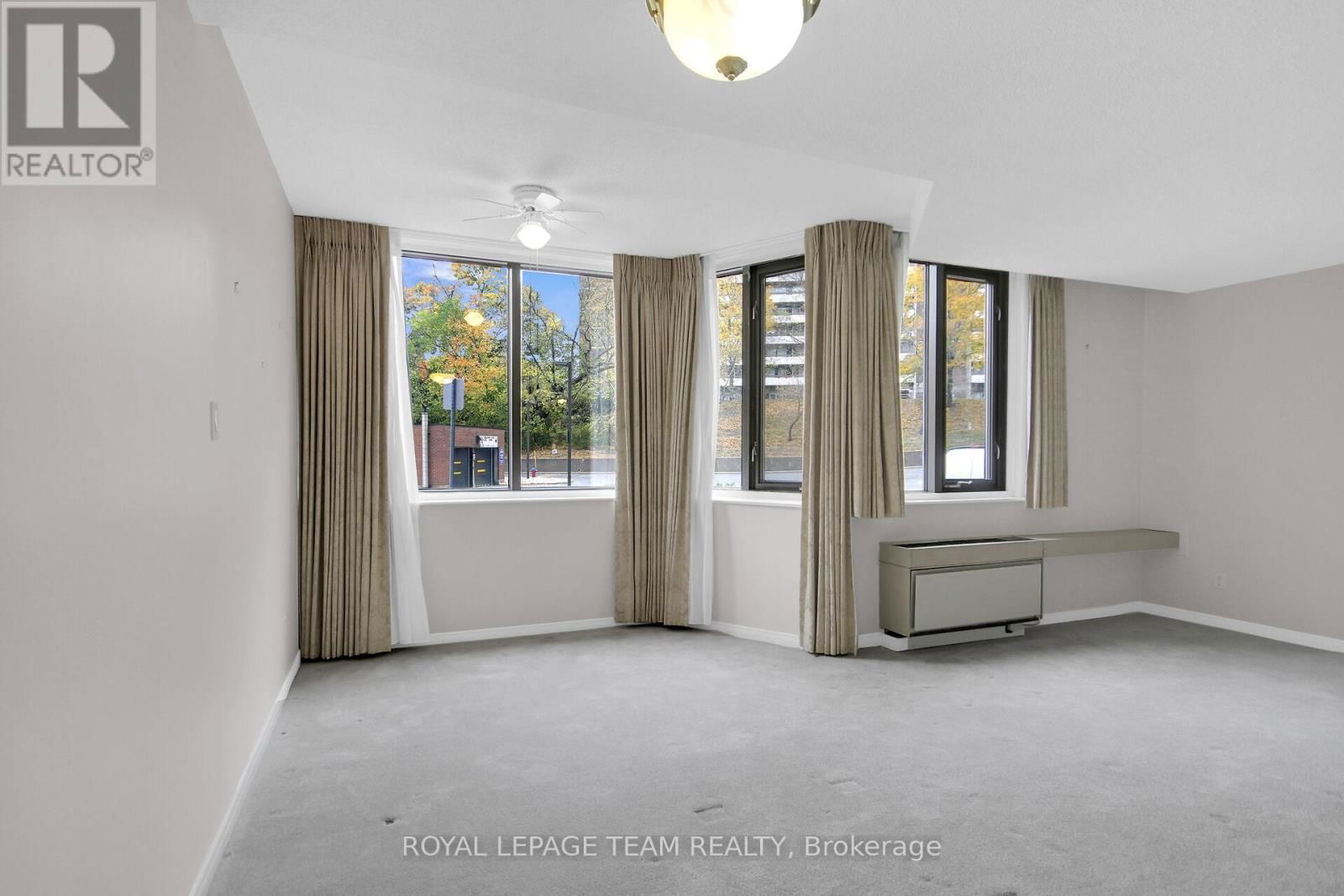 301 - 2871 RICHMOND ROAD Image 10