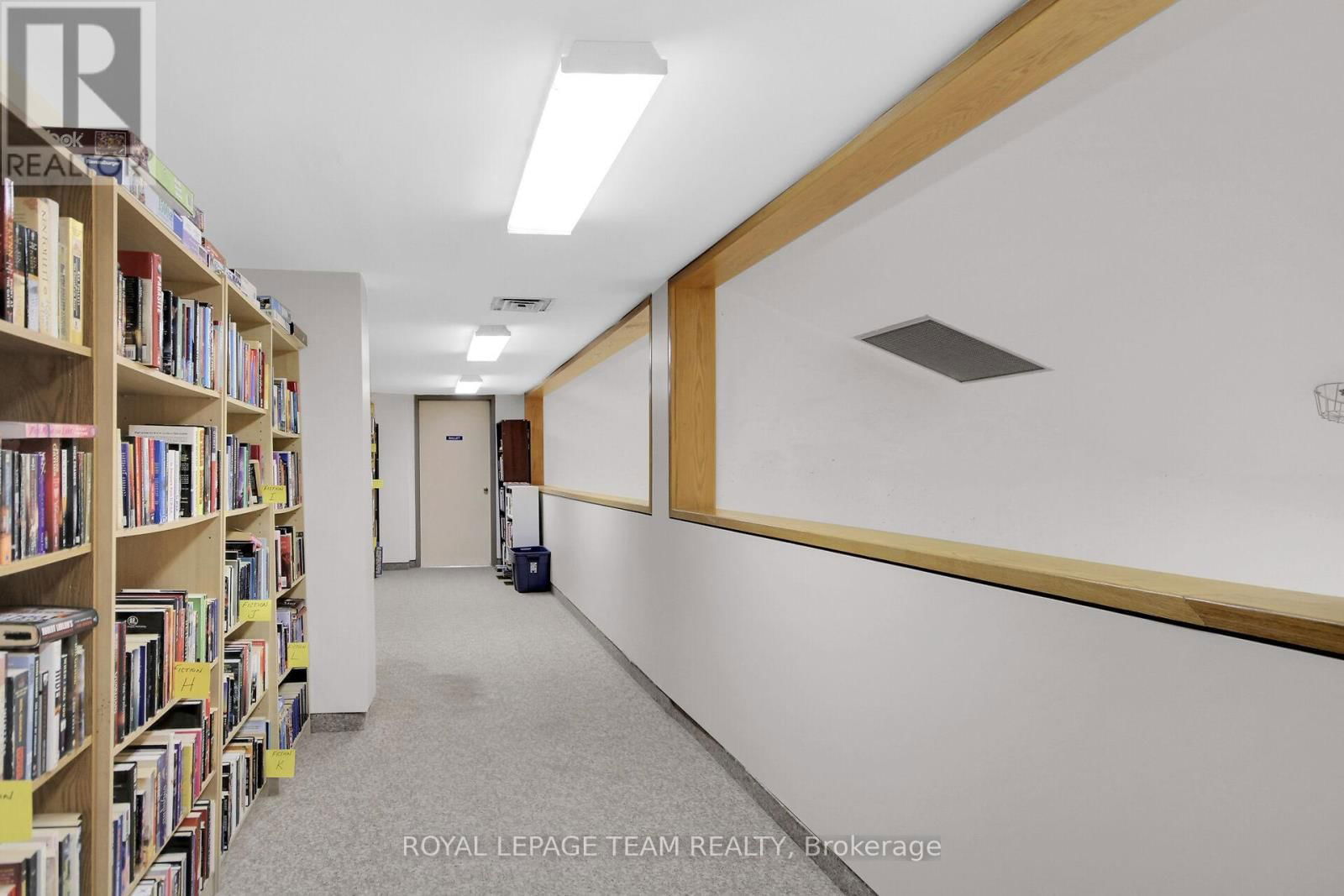 301 - 2871 RICHMOND ROAD Image 27