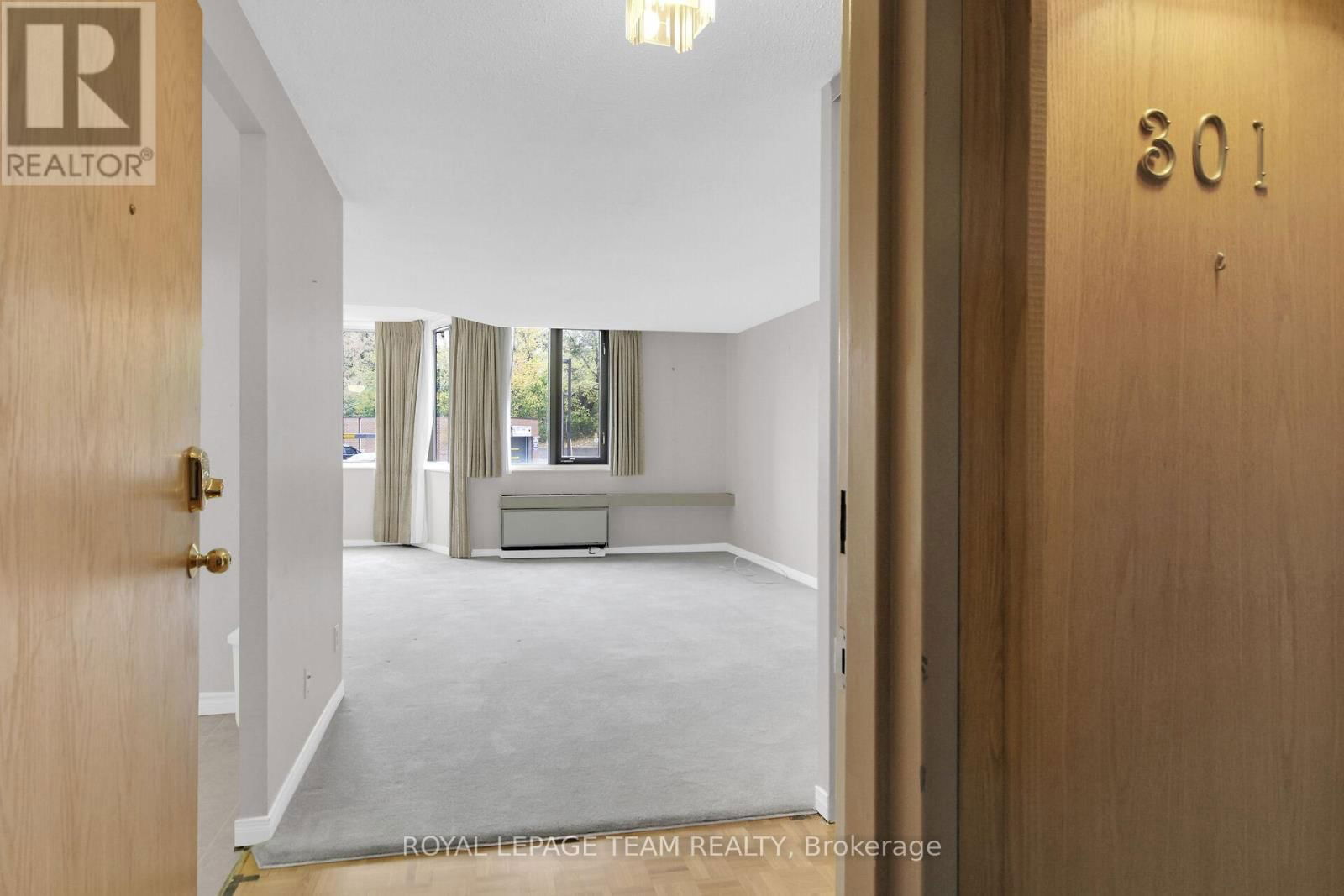 301 - 2871 RICHMOND ROAD Image 4