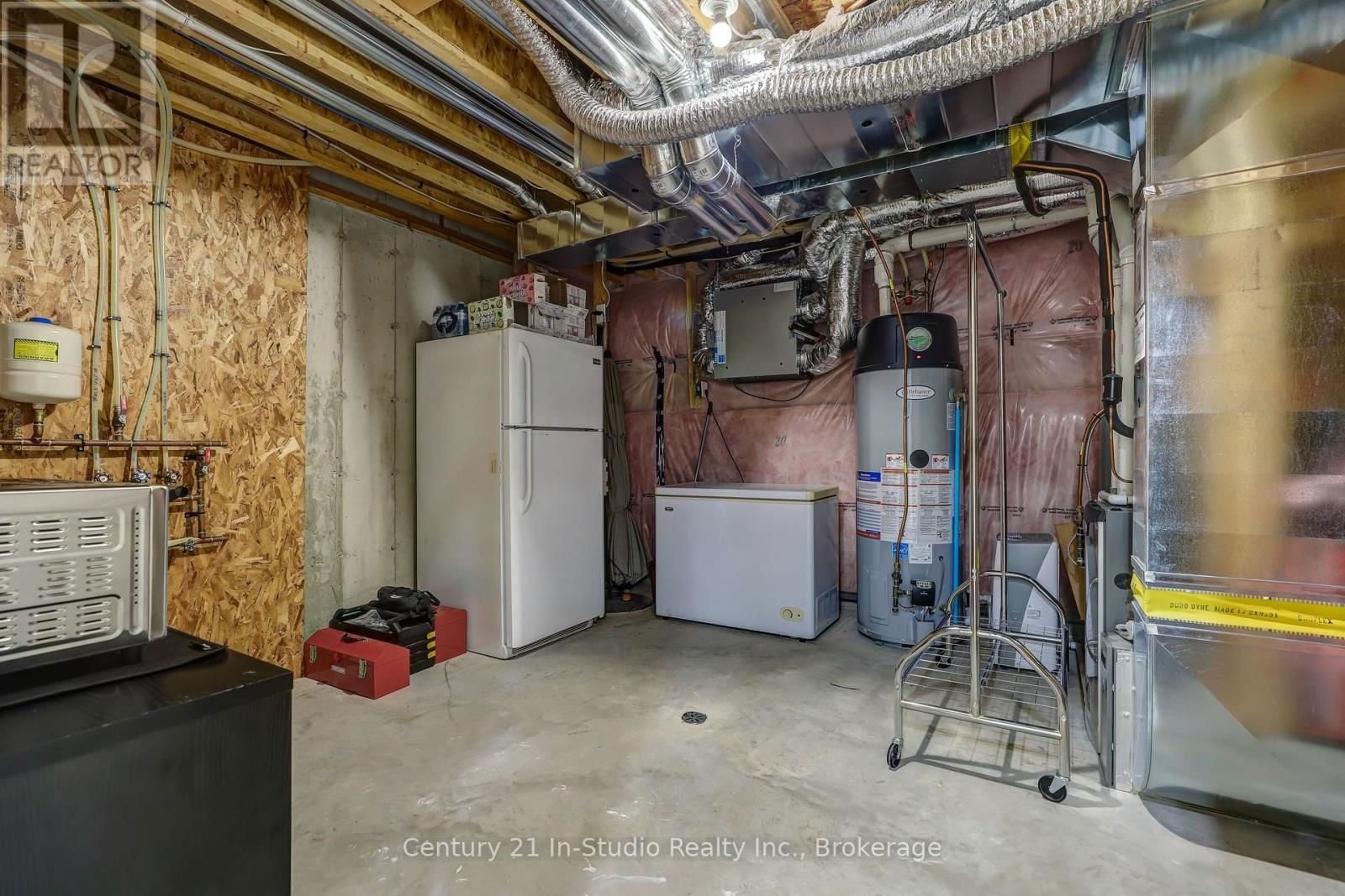 258 IRONWOOD WAY Image 35