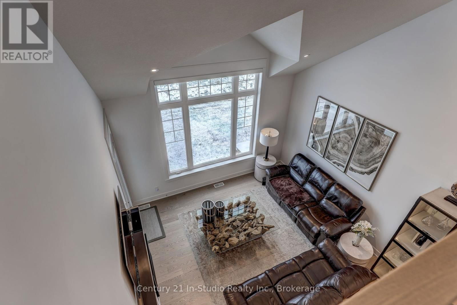 258 IRONWOOD WAY Image 36