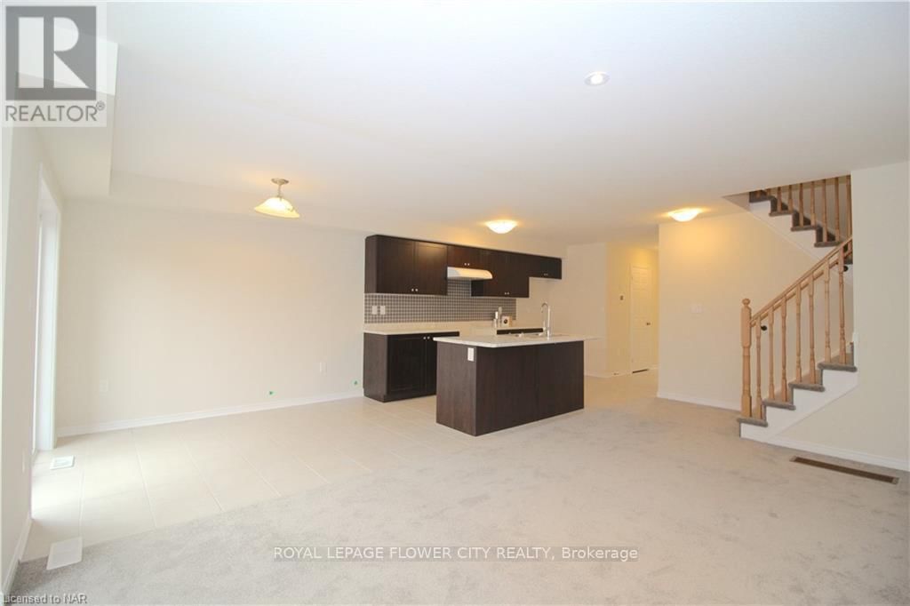 151 THOMPSON ROAD EAST Image 24