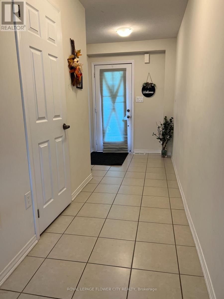 151 THOMPSON ROAD EAST Image 4