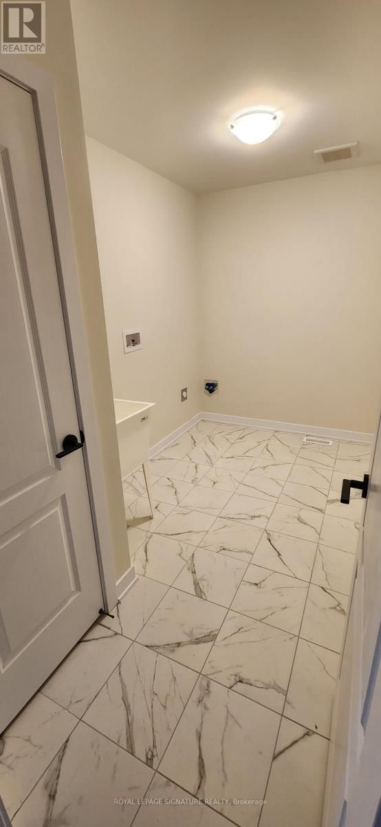 33 DOWNRIVER DRIVE Image 29