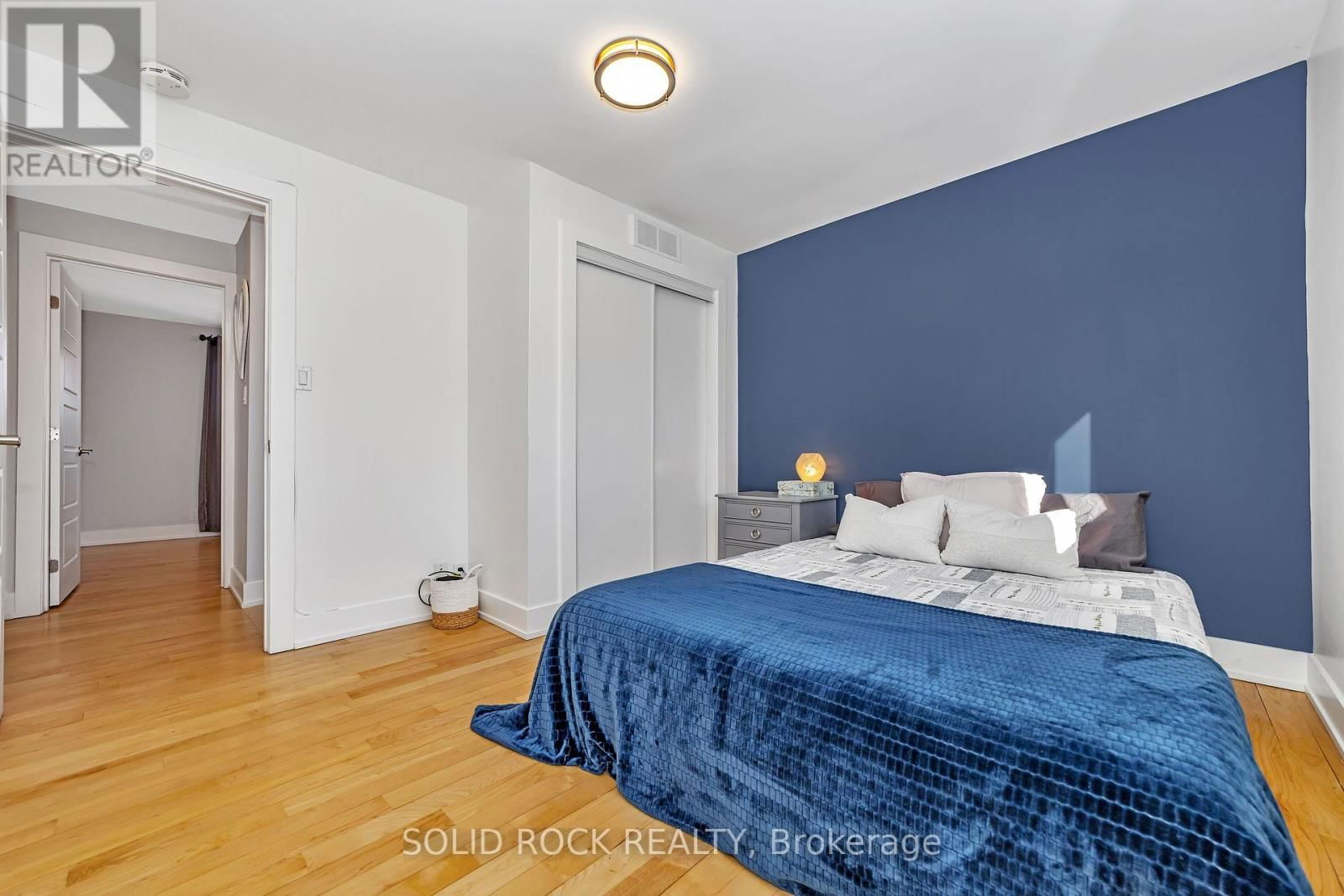 292 CURRELL AVENUE SOUTH Image 16