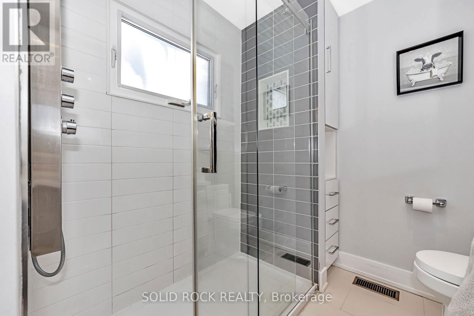 292 CURRELL AVENUE SOUTH Image 18