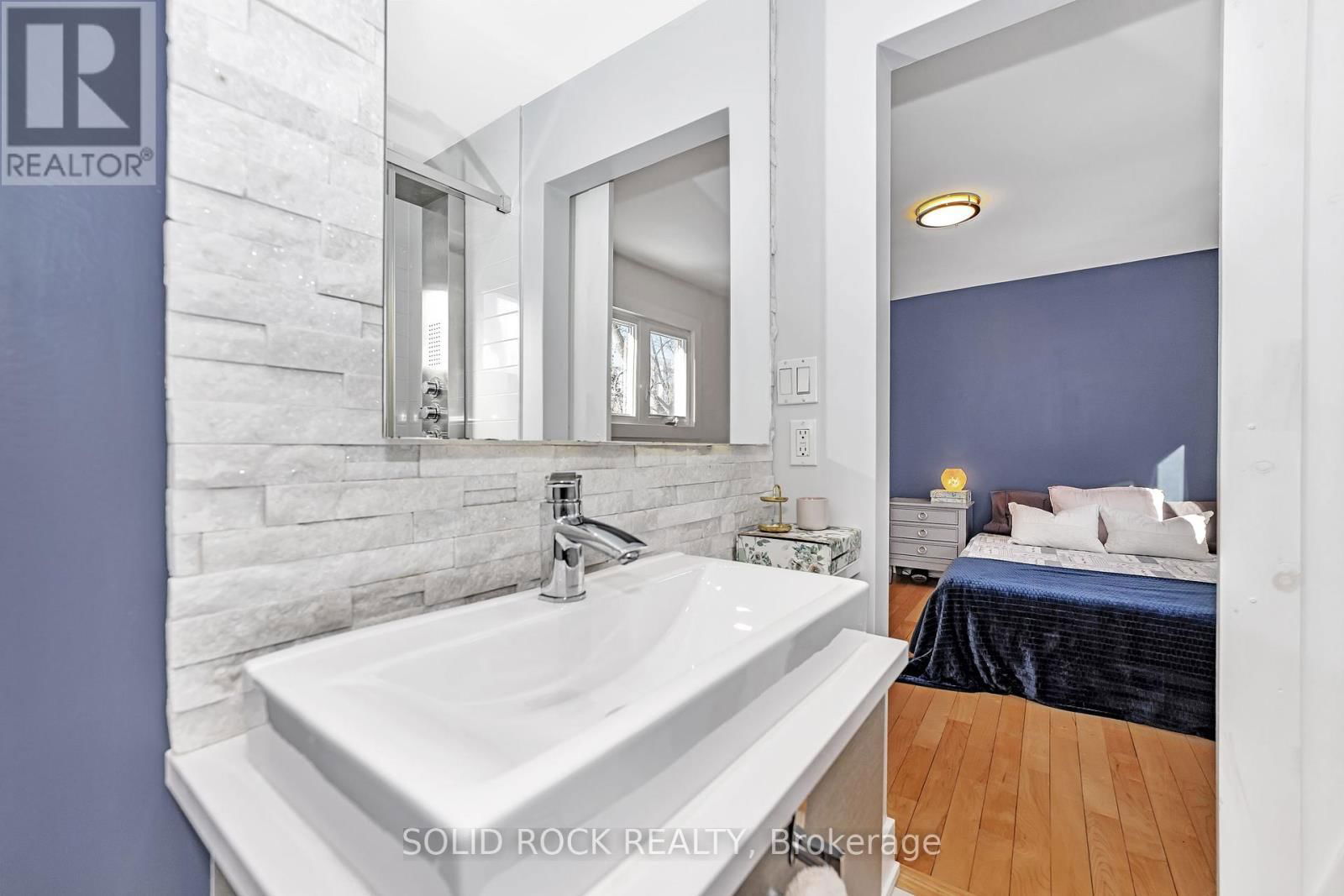 292 CURRELL AVENUE SOUTH Image 19
