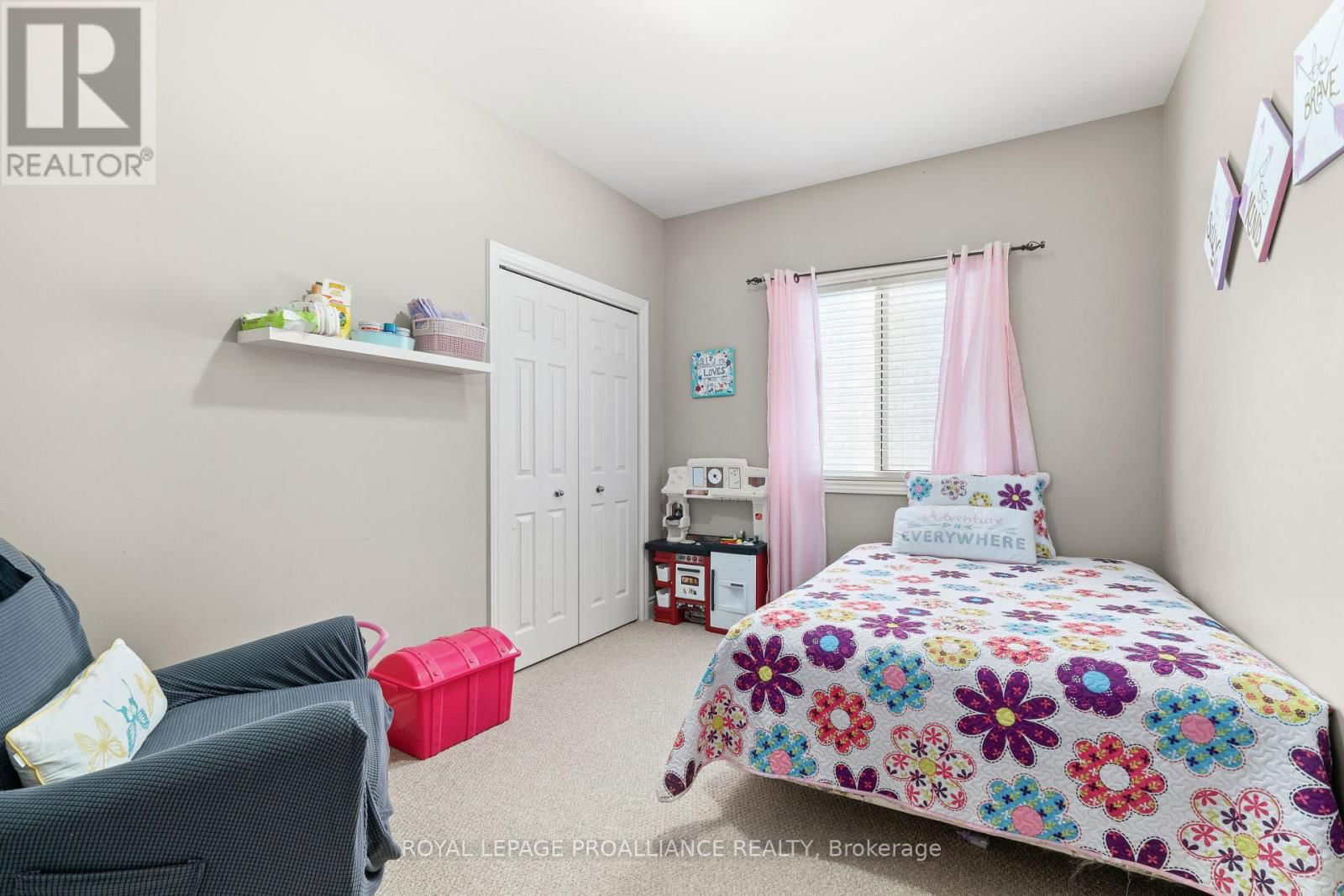 24 HAMPTON RIDGE DRIVE Image 21