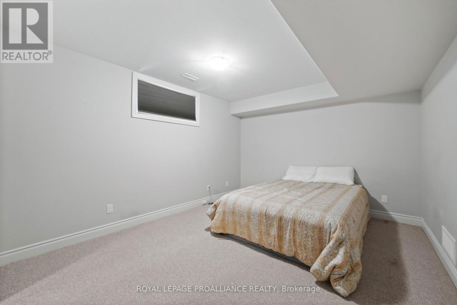 24 HAMPTON RIDGE DRIVE Image 30