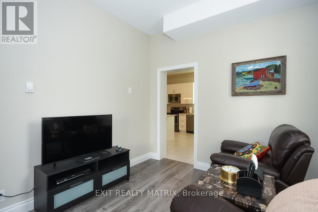 1429 MEADOW DRIVE Image 11