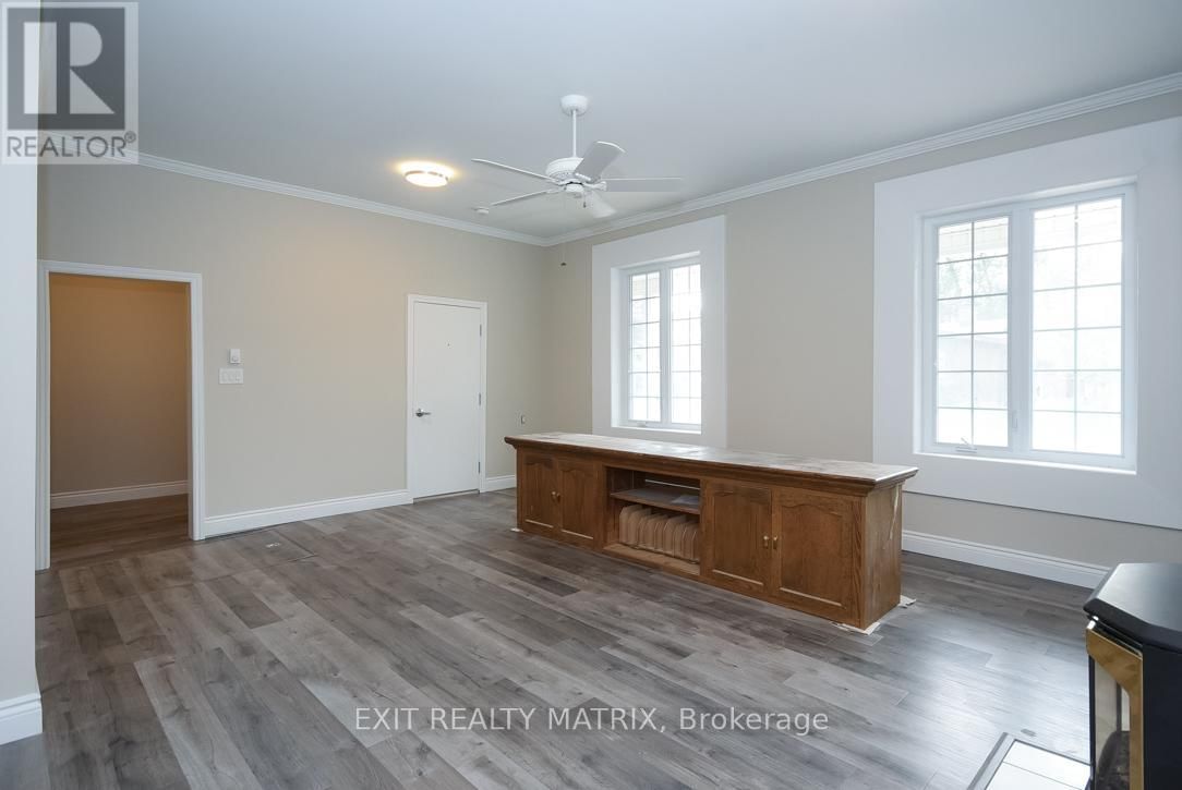 1429 MEADOW DRIVE Image 20