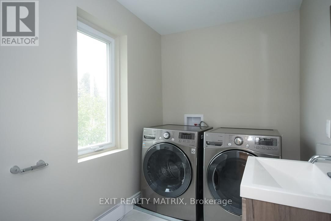 1429 MEADOW DRIVE Image 29