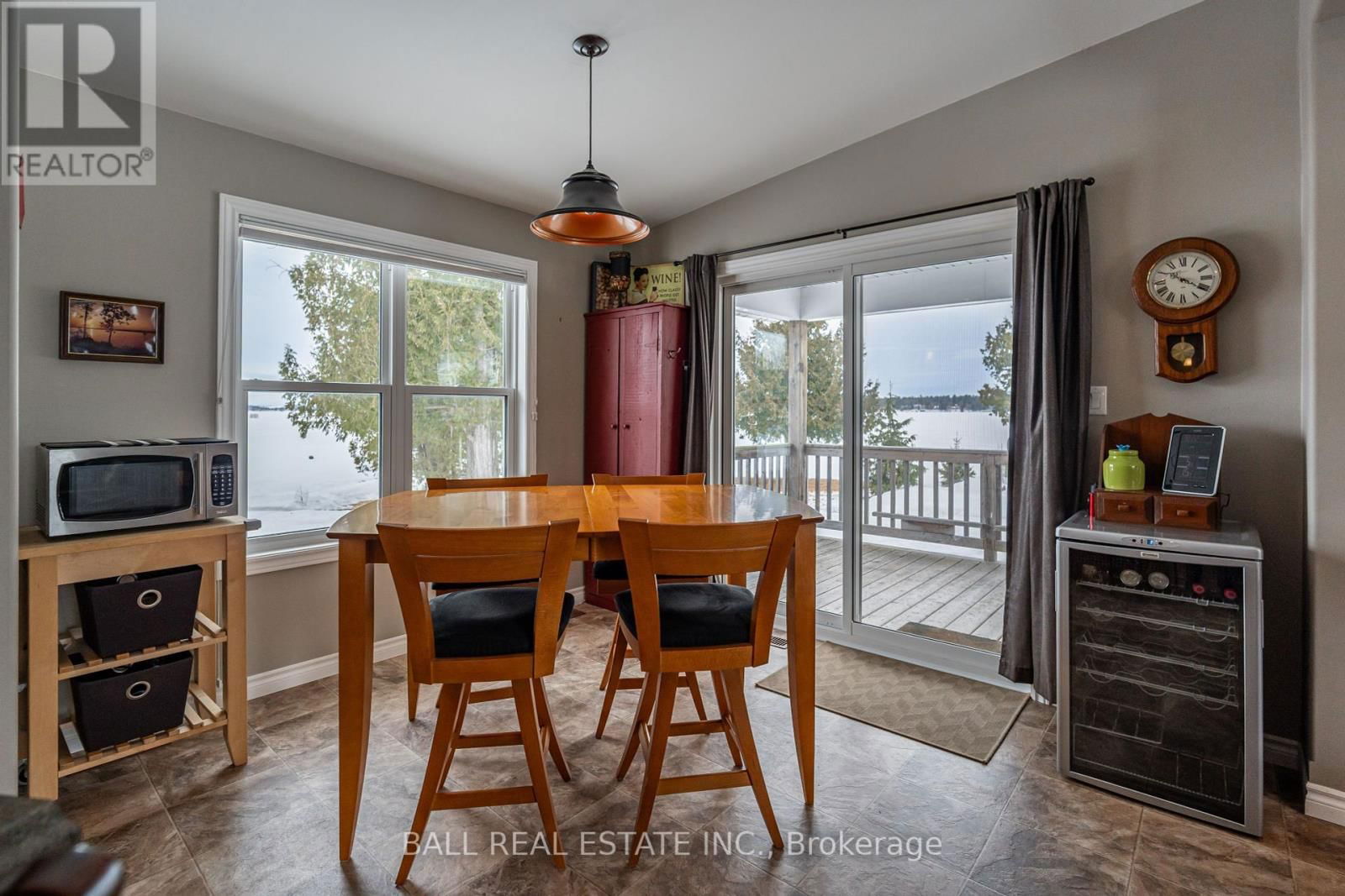 35 ELDER STREET Image 12