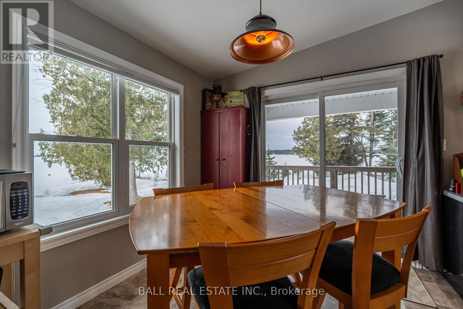 35 ELDER STREET Image 13