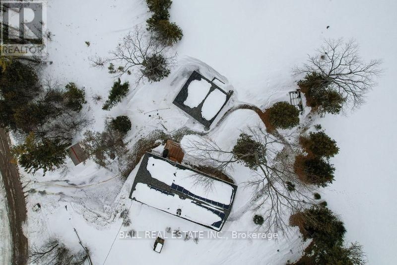 35 ELDER STREET Image 33