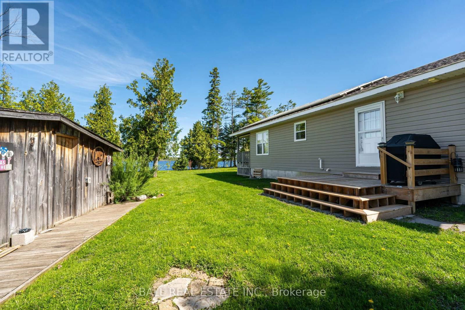 35 ELDER STREET Image 35