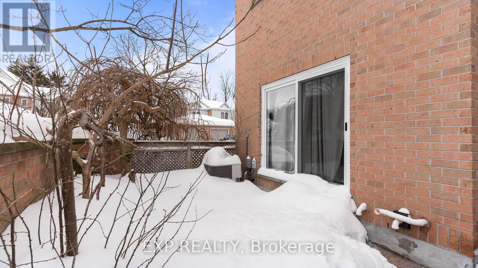 22 - 1570 RICHMOND STREET Image 25