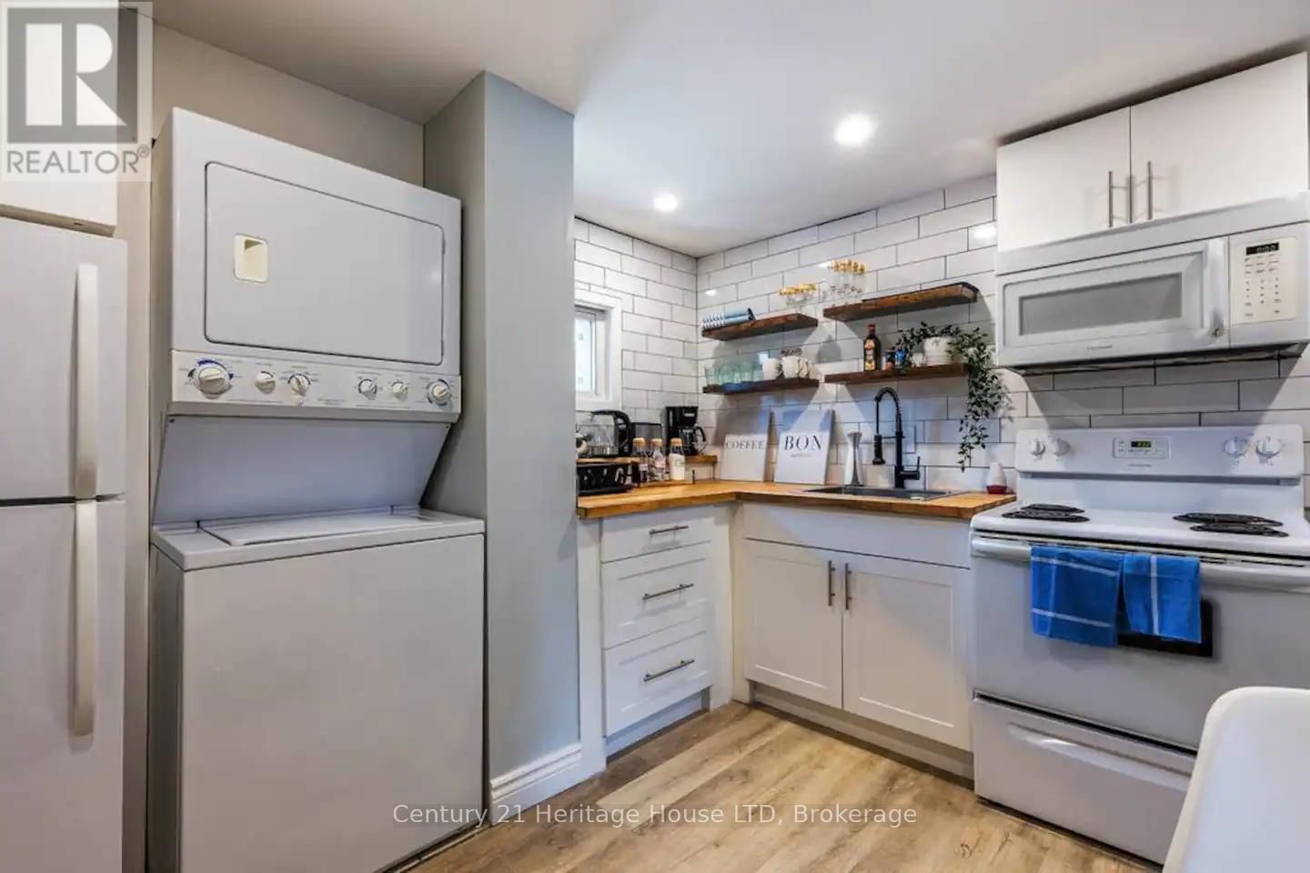 309 DOVERCOURT ROAD Image 6