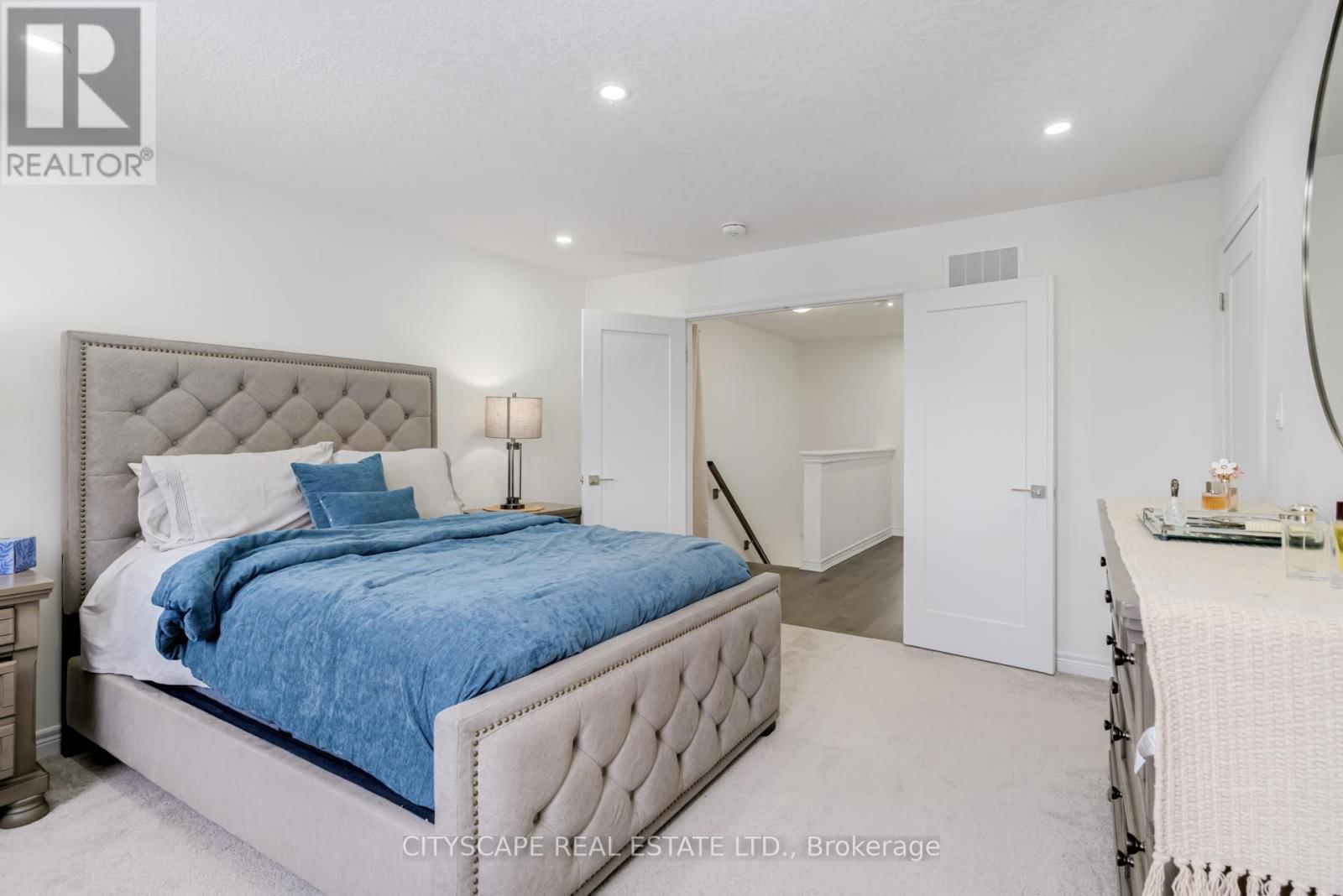 145 STONEBROOK WAY Image 24