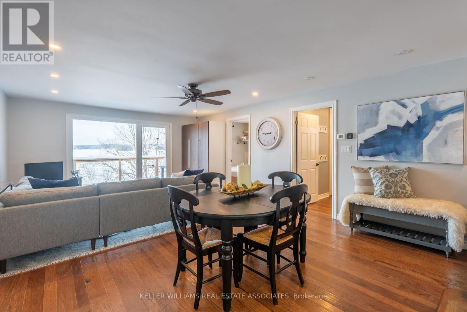398 GILBERT BAY LANE Image 10