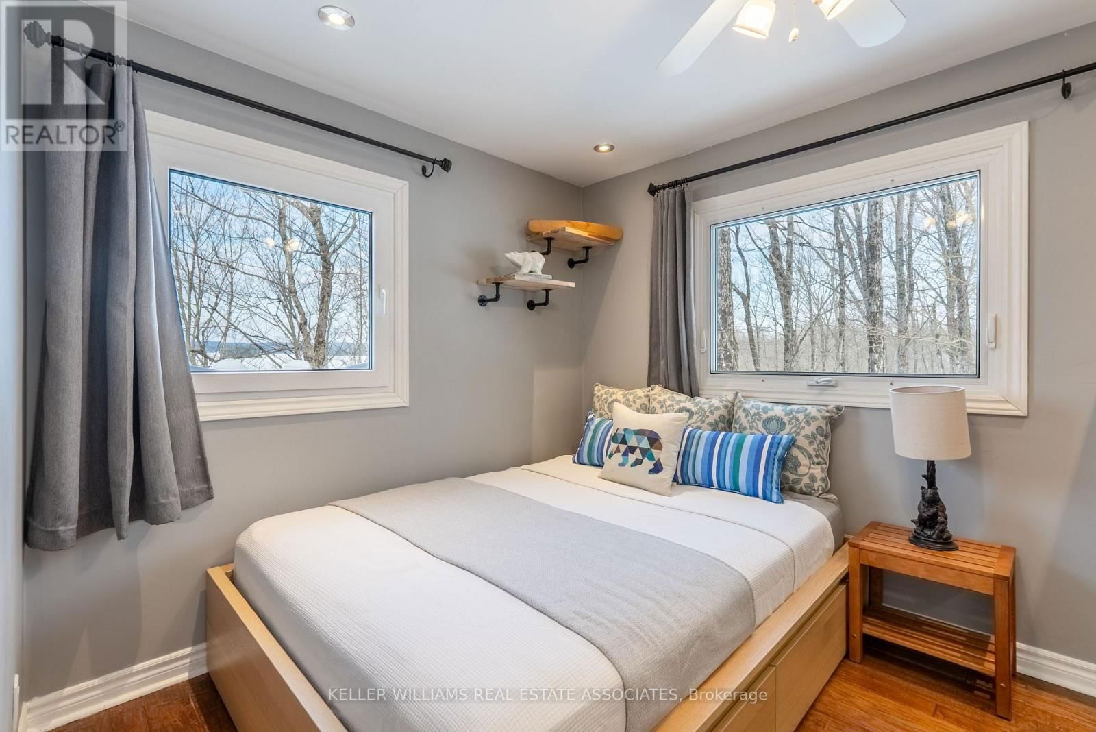 398 GILBERT BAY LANE Image 18