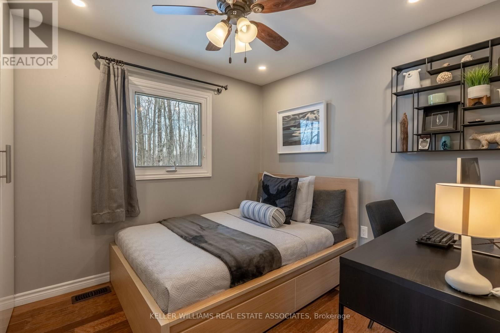 398 GILBERT BAY LANE Image 22