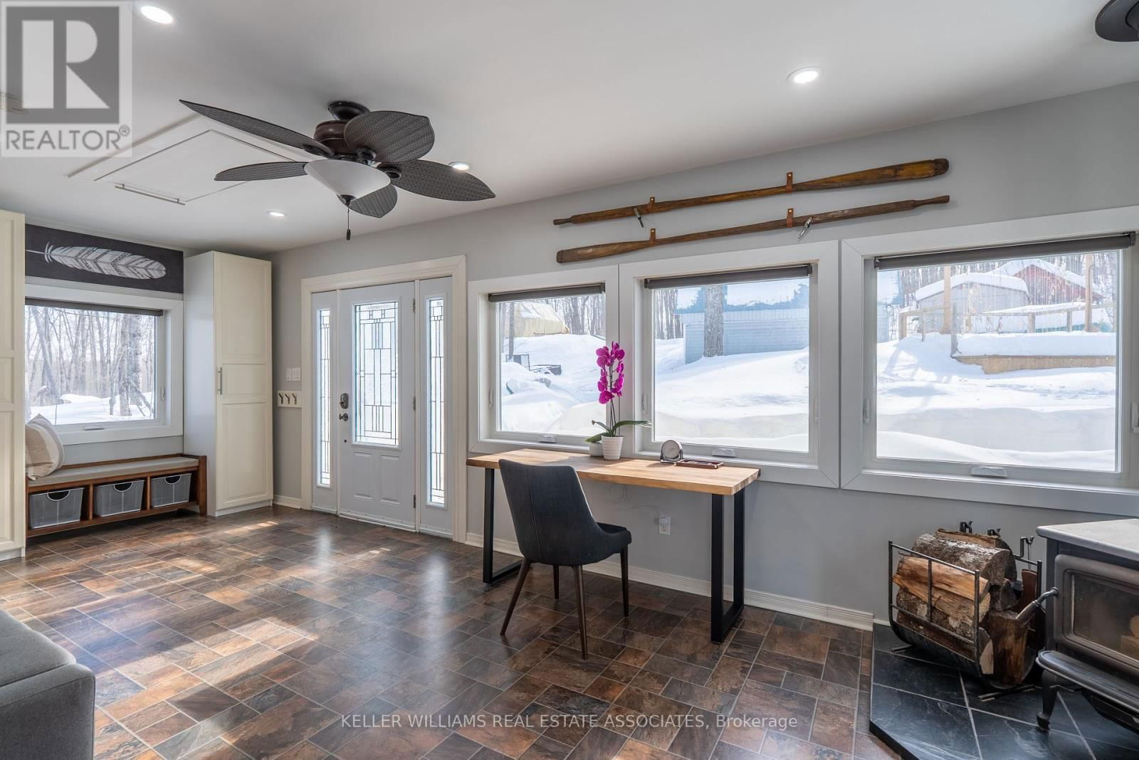 398 GILBERT BAY LANE Image 29