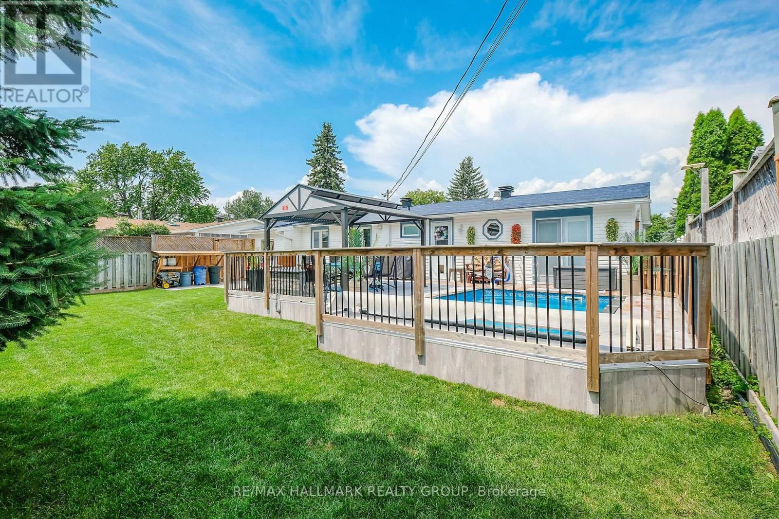 380 AMIENS STREET Image 44