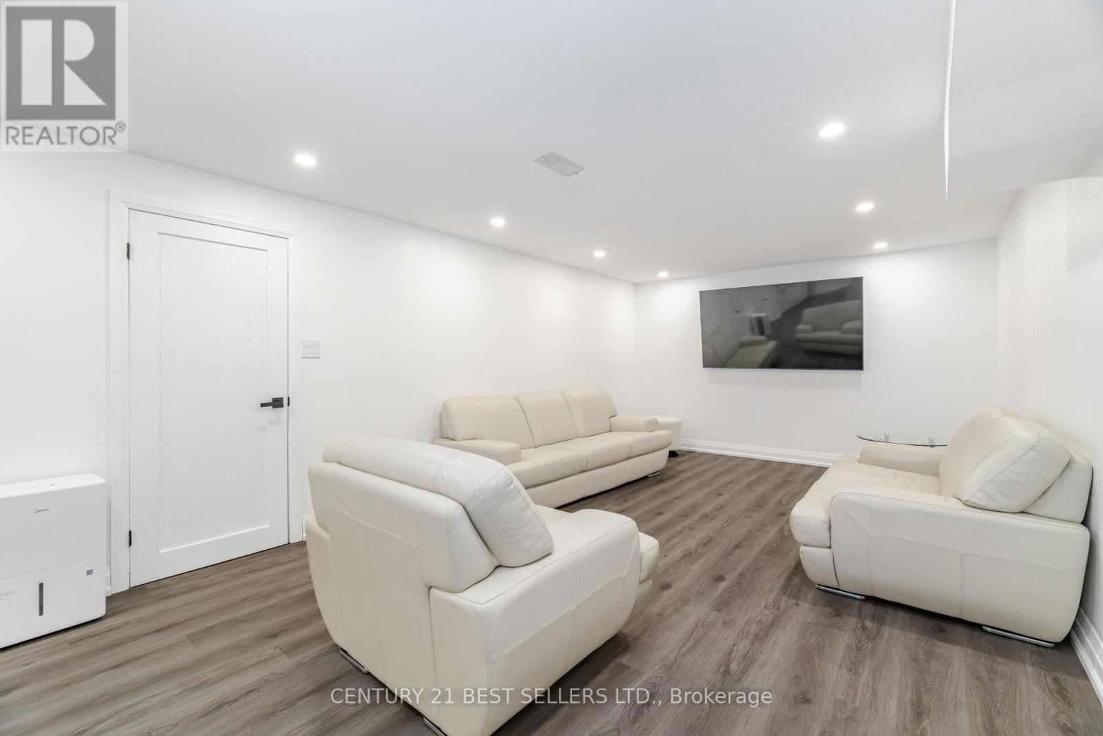 3446 GOVERNORS ROAD Image 39
