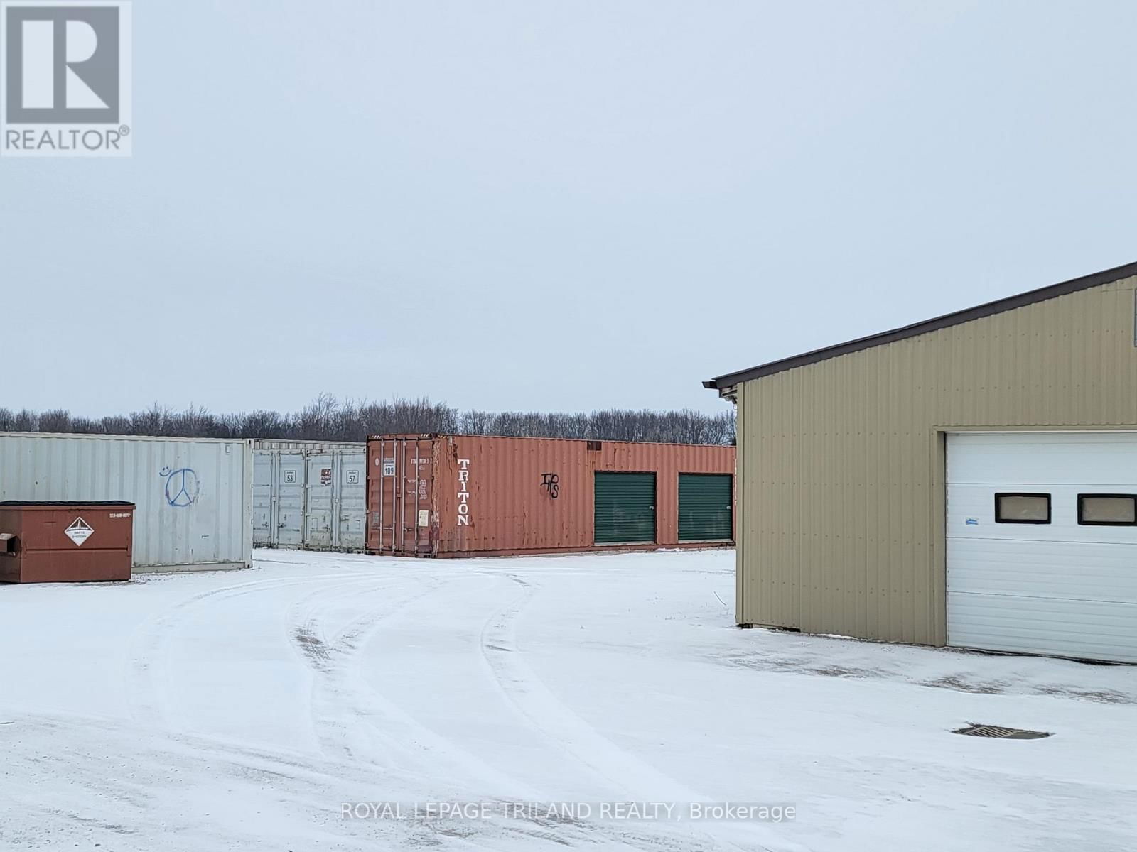 4268 DUNDAS STREET Image 11