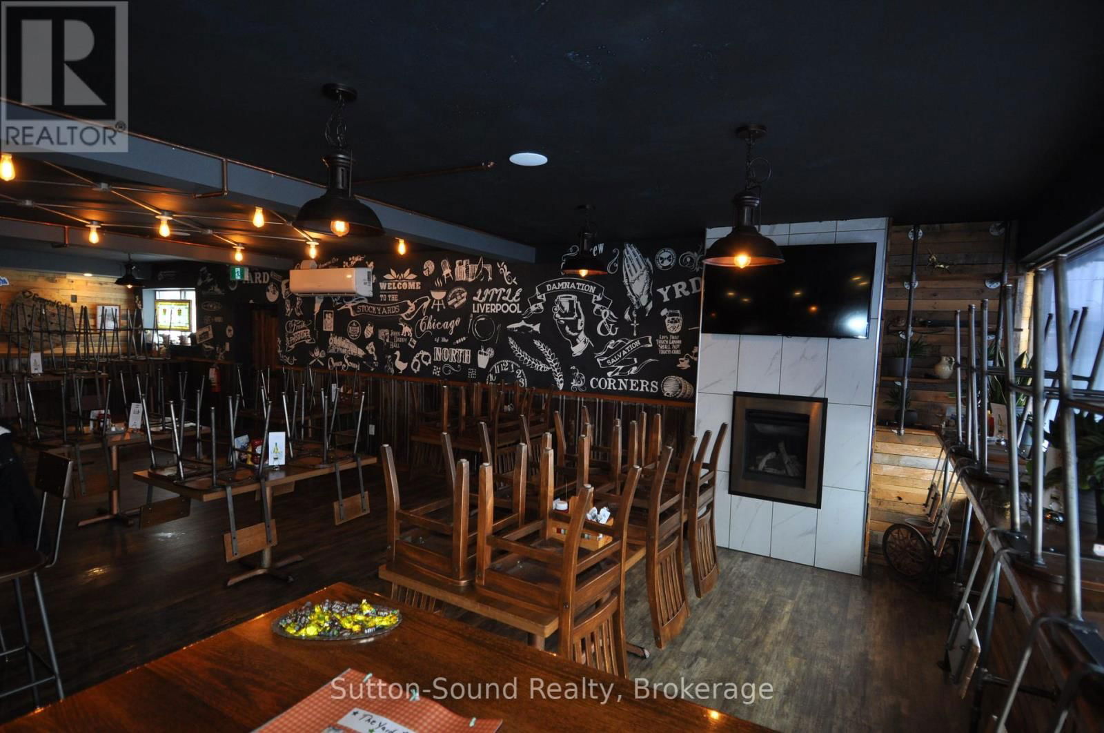 1603 2ND AVENUE EAST Image 26