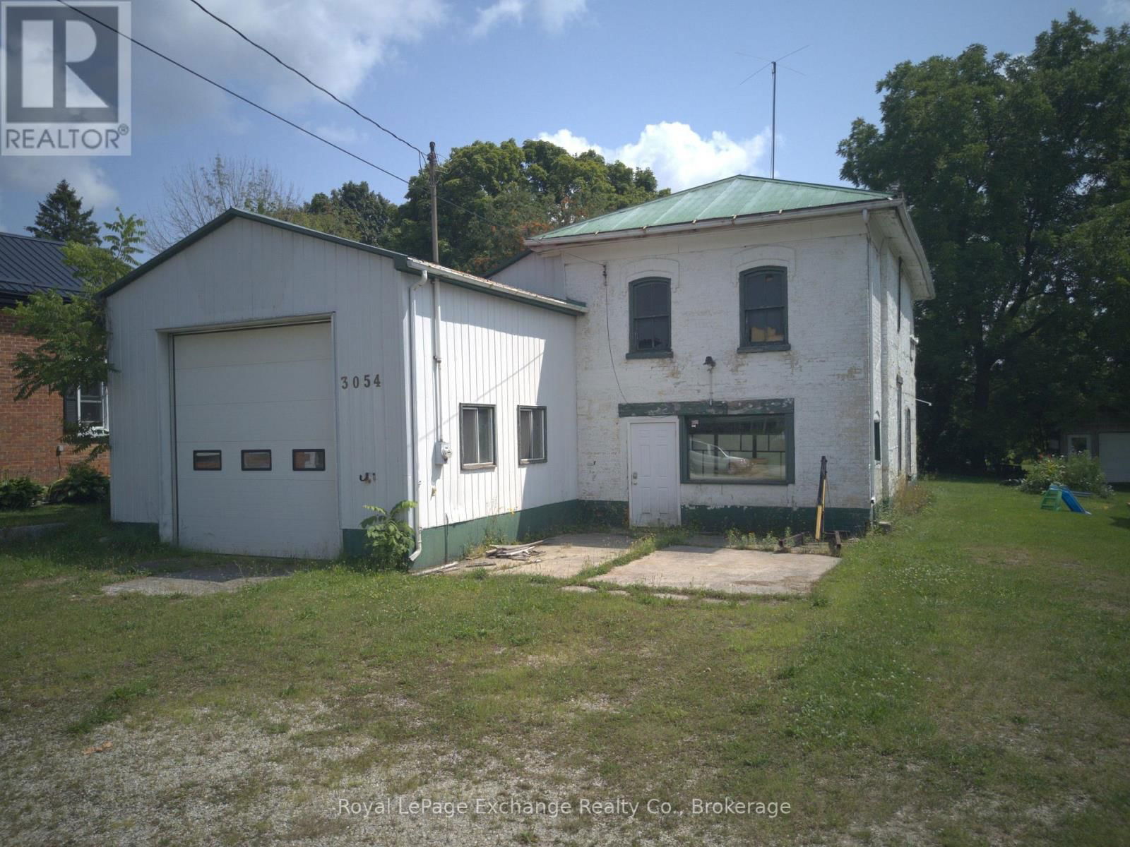 3054 ADELAIDE STREET Image 1