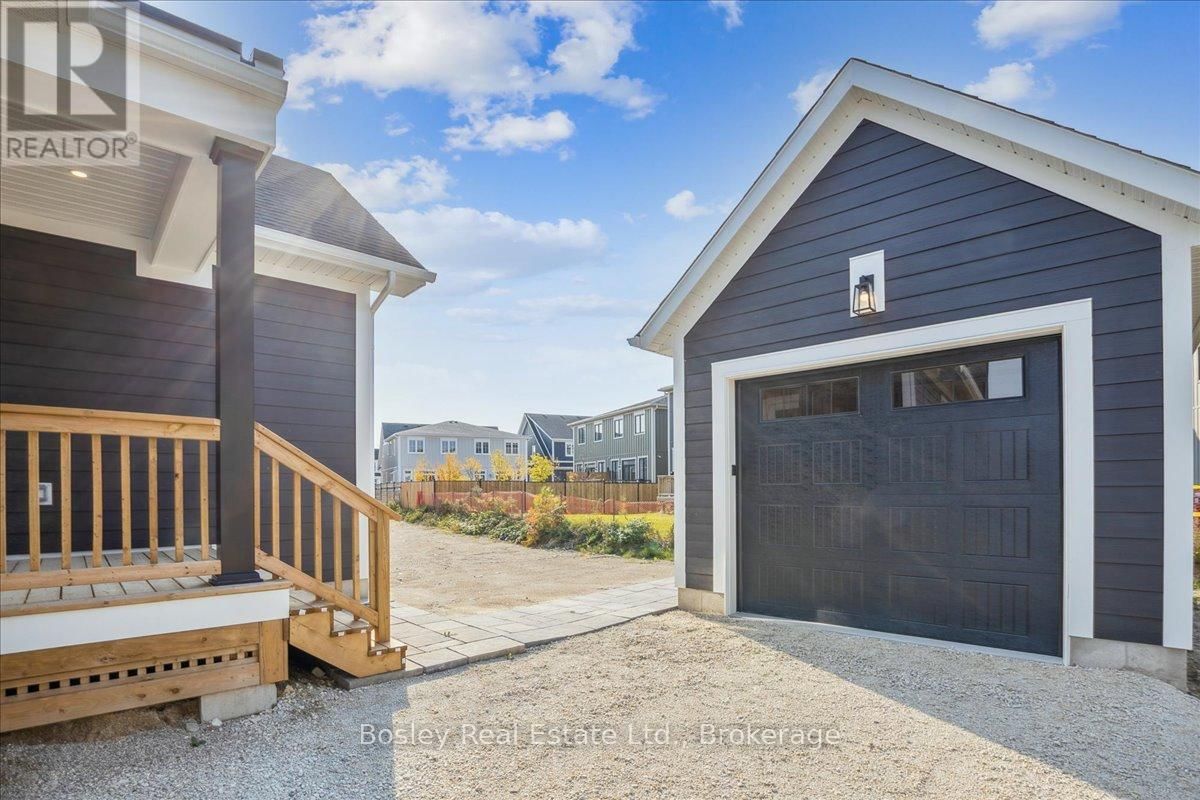 163 SUGAR MAPLE STREET Image 36