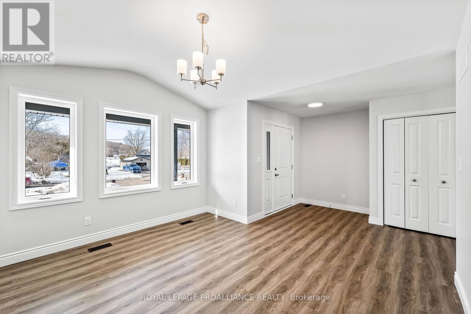190 HOMEWOOD AVENUE Image 23