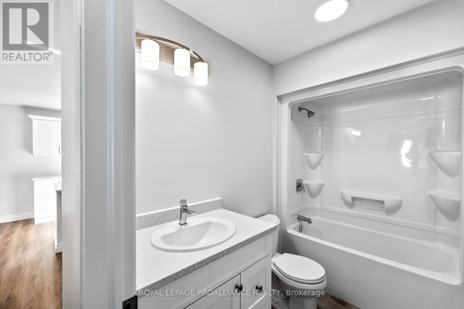 190 HOMEWOOD AVENUE Image 34