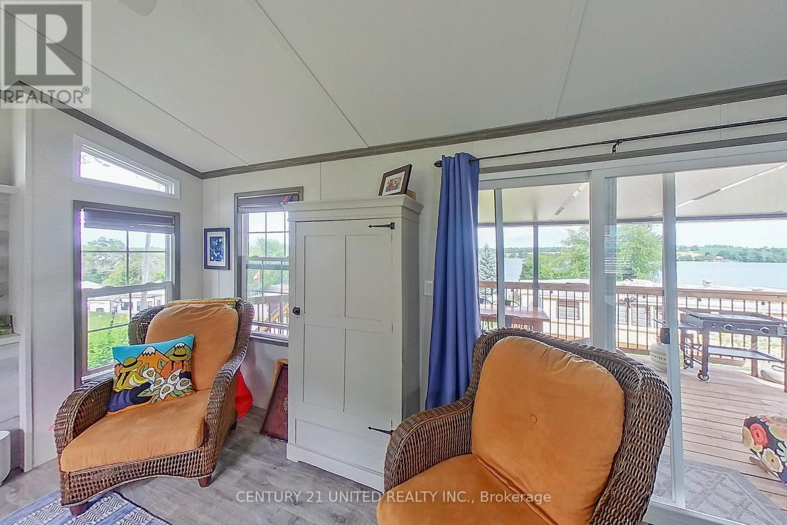 920 SKYLINE ROAD Image 13