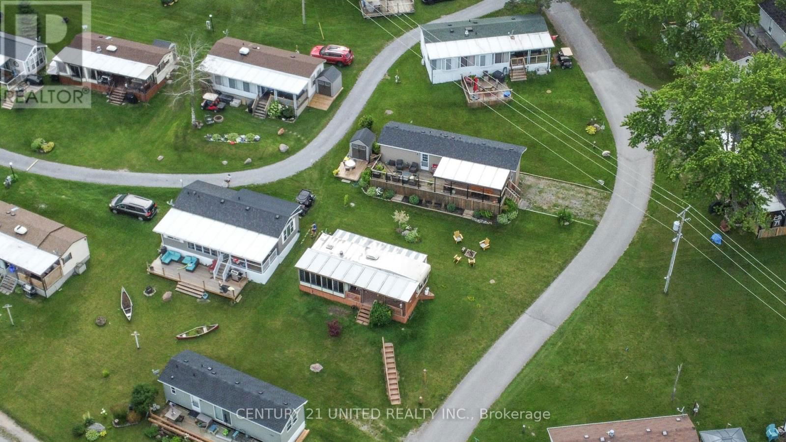 920 SKYLINE ROAD Image 39