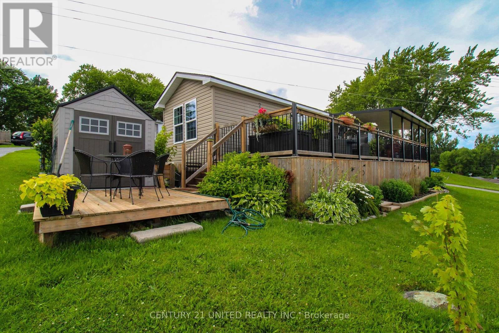 920 SKYLINE ROAD Image 7