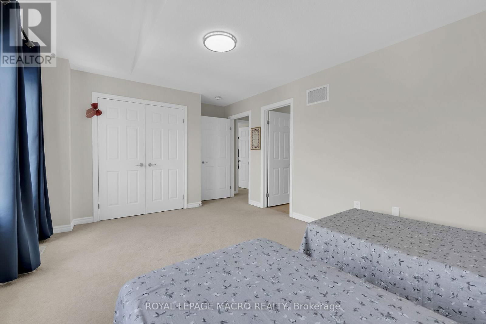 88 BELLROYAL CRESCENT Image 28