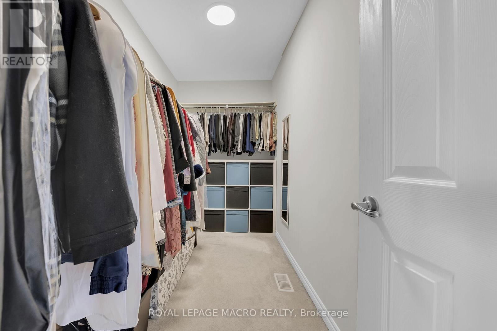 88 BELLROYAL CRESCENT Image 37