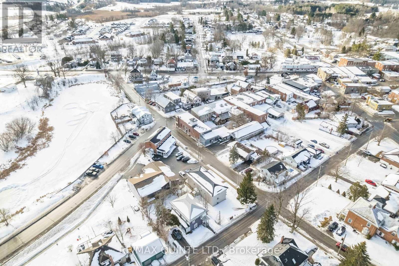 60 MILL STREET Image 30