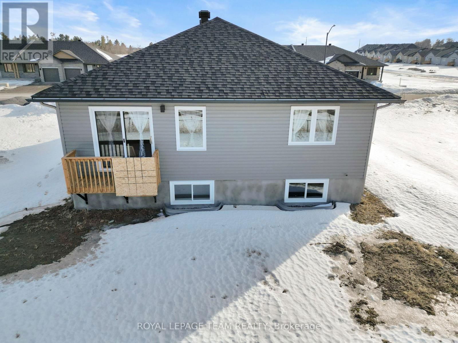 181 SEABERT DRIVE Image 26