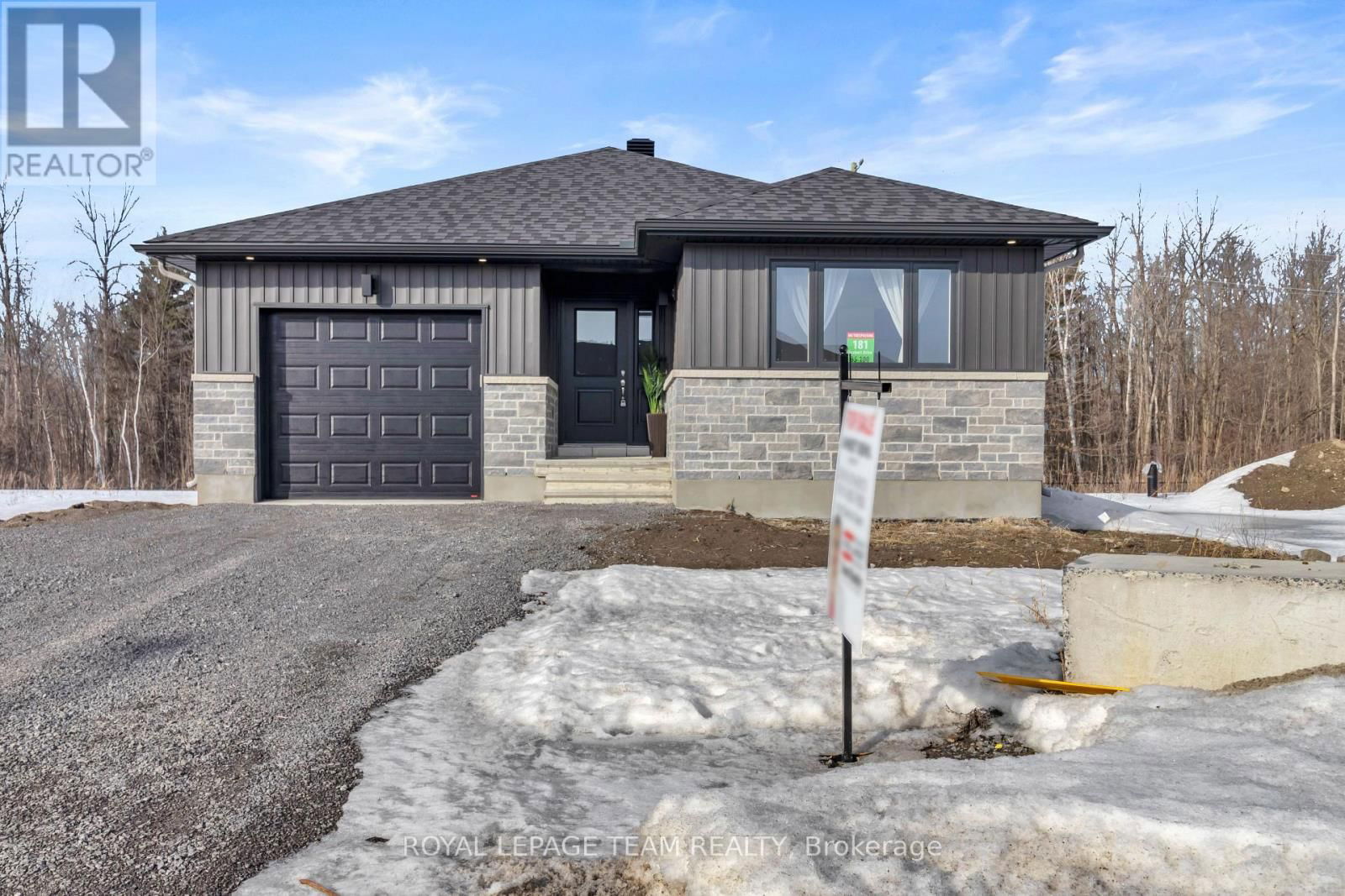 181 SEABERT DRIVE Image 3