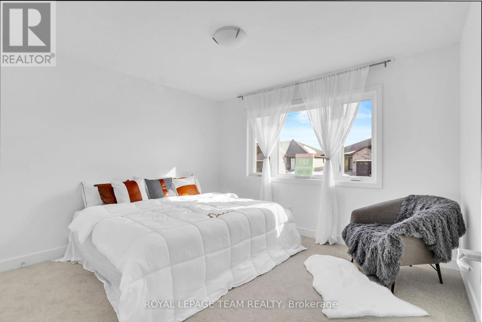 181 SEABERT DRIVE Image 5