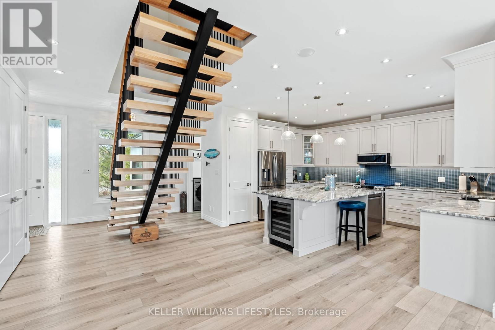 34180 MELENA BEACH SIDEROAD Image 30
